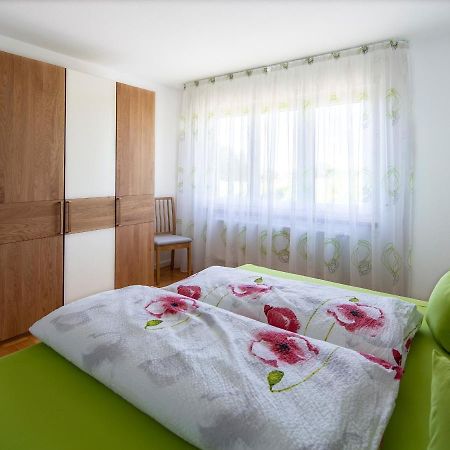 Ferienwohnung Mit 65Qm Niederrotweil Exterior foto