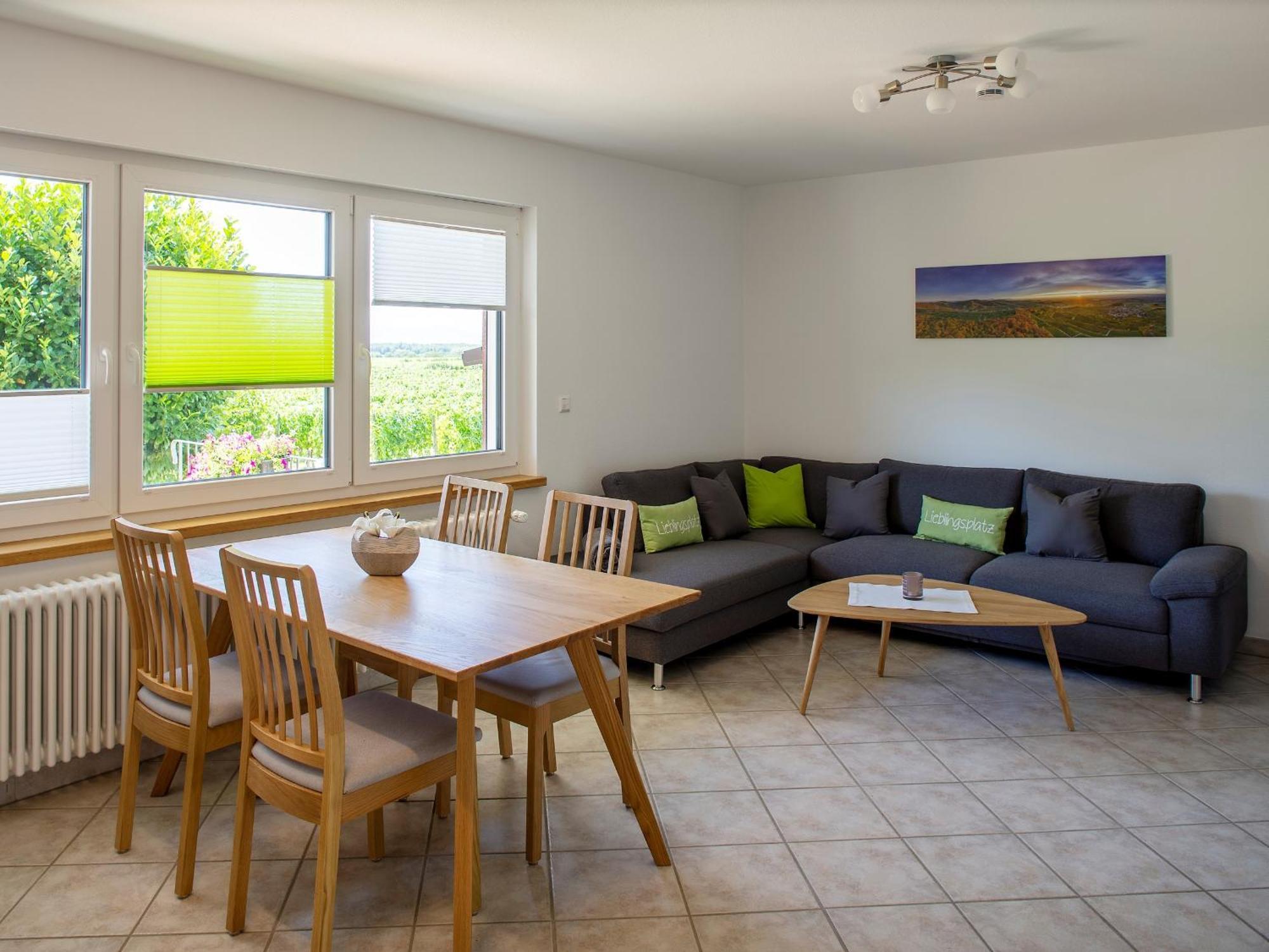 Ferienwohnung Mit 65Qm Niederrotweil Exterior foto